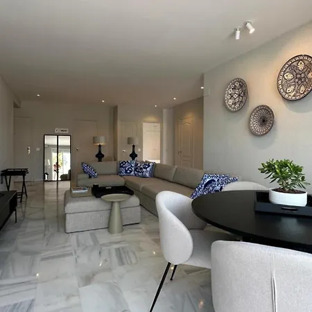 Appartamento Modern Penthouse Big Solarium Sea Views Benavista Location Walk To Everything Estepona